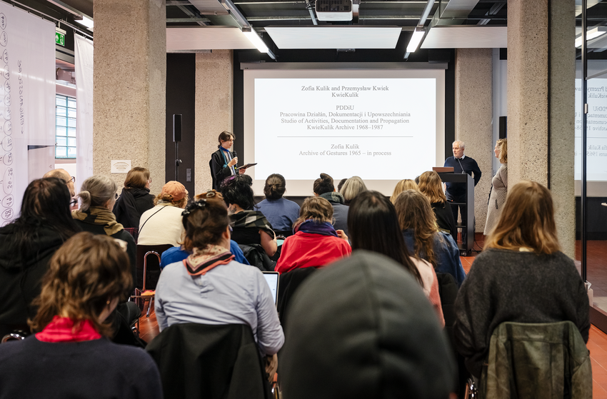 Workshop „ARTISTS’ ARCHIVES: DOCUMENTS AND DOMICILES OF ARTISTIC PRACTICES“, Photo: Violetta Wakolbinger, VALIE EXPORT Center 2024